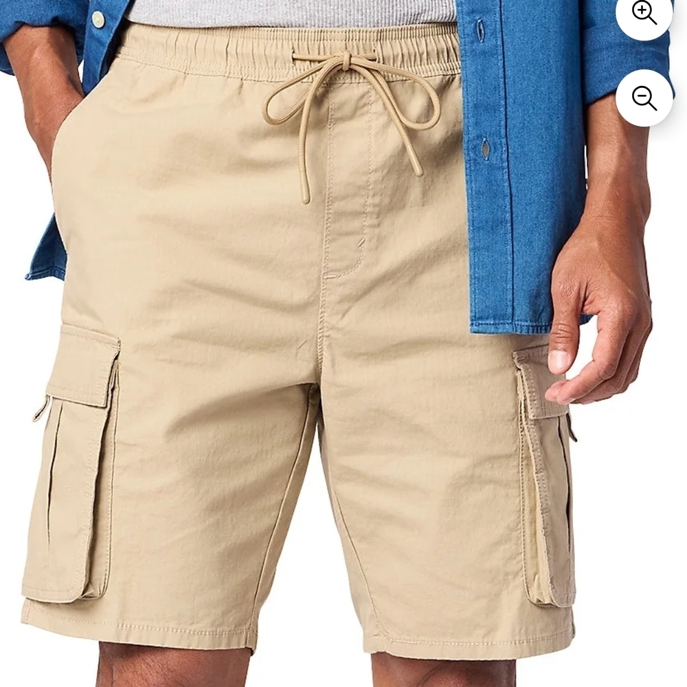 Signature by Levi Strauss Tan Cargo Shorts for Men